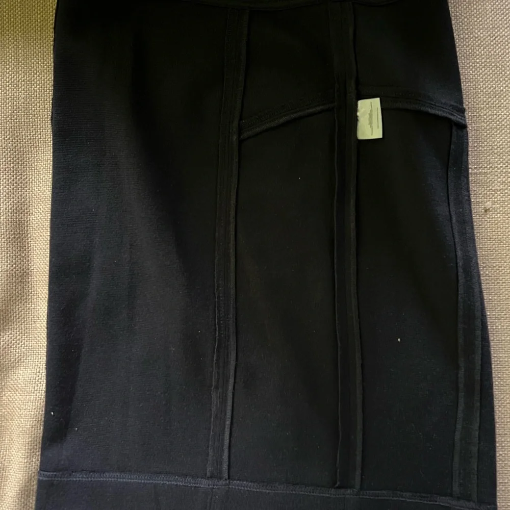 Tory Burch XS navy wool blend skirt New With Tags
